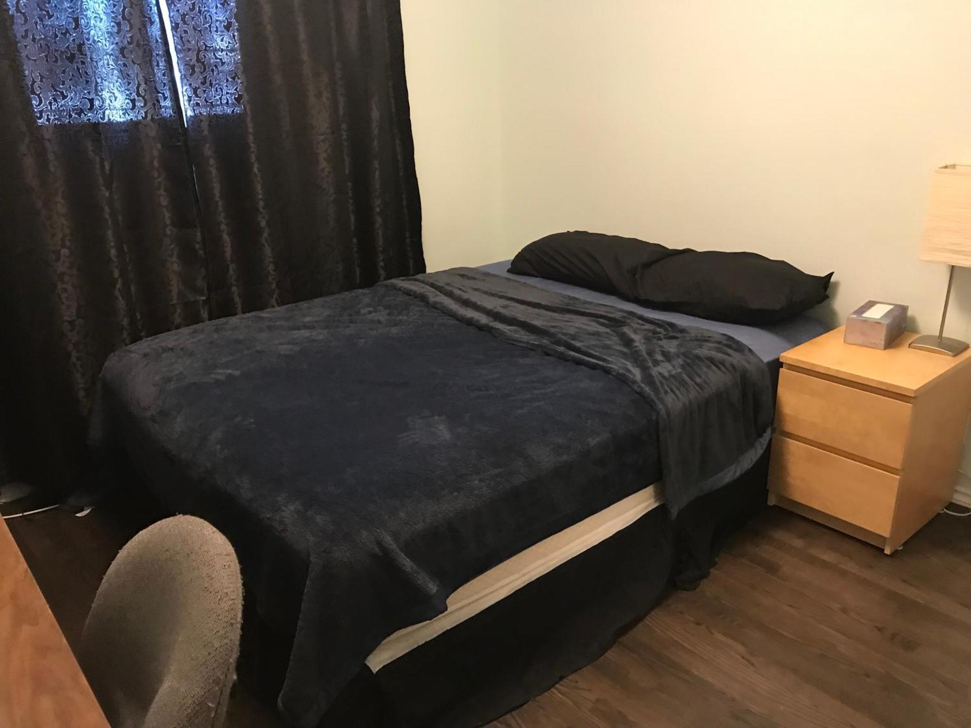 Ranny'S Private Rooms YYC Eksteriør bilde